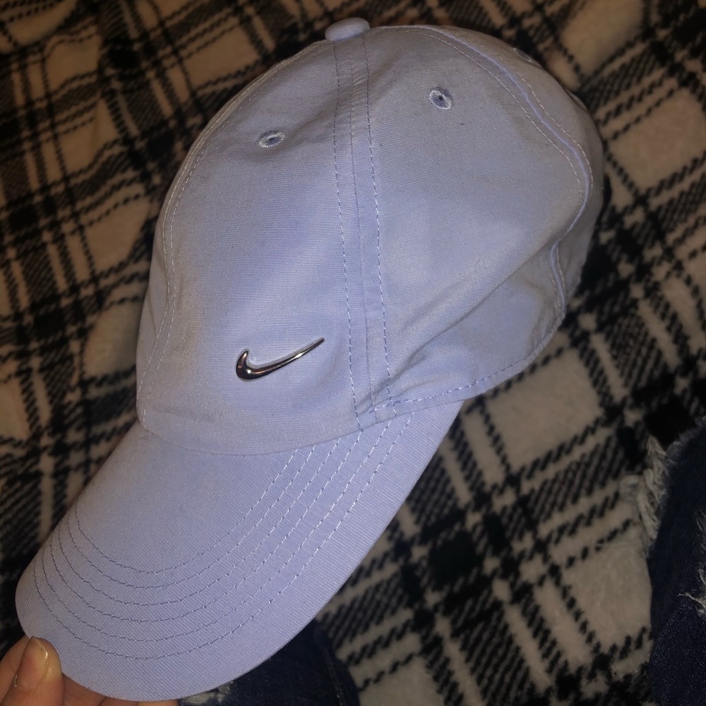Women’s Nike hat
